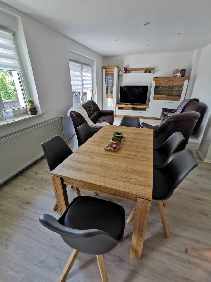 Ferienhaus Rosmarie Am Elbradweg Grodel エクステリア 写真